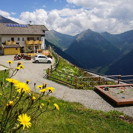 Enzianhuette Berggasthaus San Leonardo in Passiria Eksteriør billede